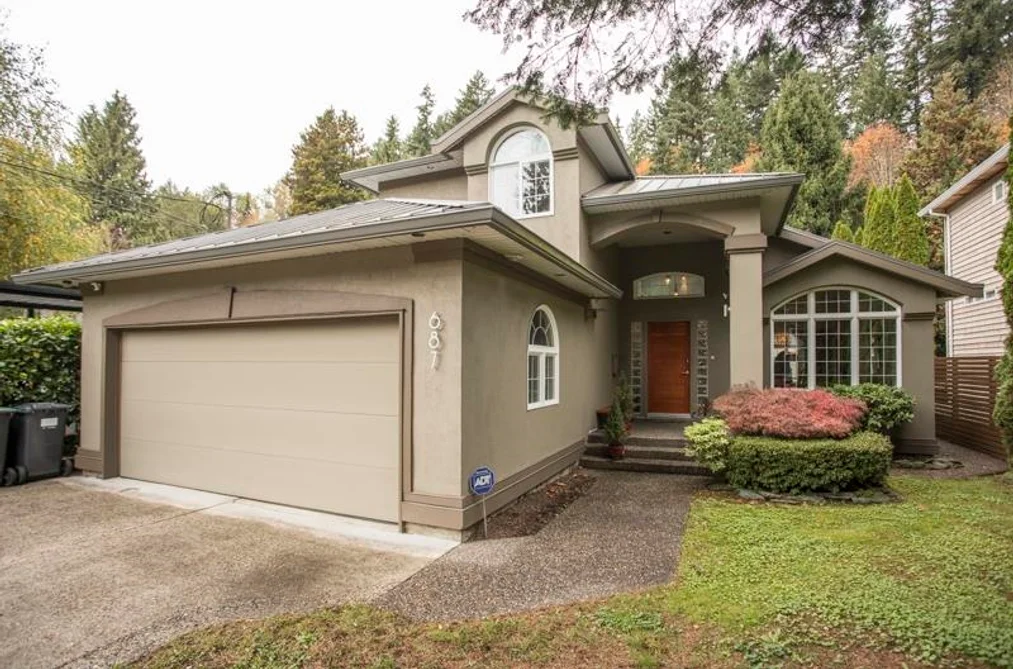 687 Seymour Boulevard, North Vancouver, BC - House for Sale - Photo 38 of 40 687 Seymour Boulevard, North Vancouver, BC - House for Sale - Photo 38 of 40