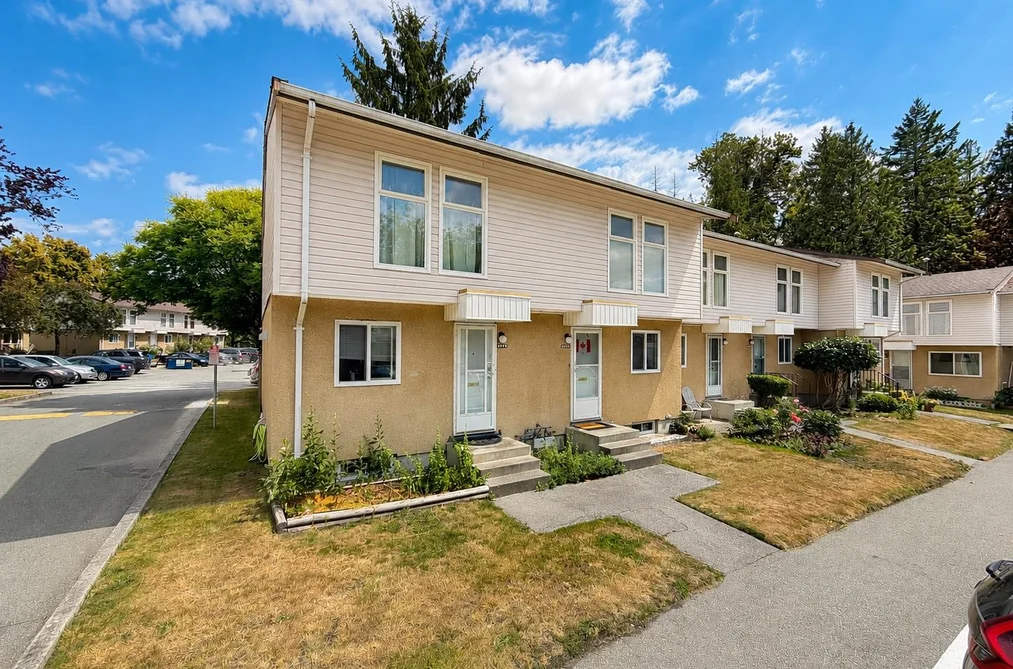 Townhouse for sale at 6878 Arlington Street Vancouver British Columbia - MLS: R3138767