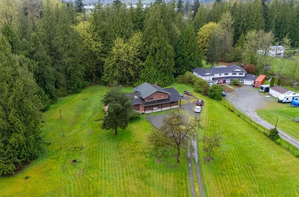 House for sale at 6879 229th Street Langley British Columbia - MLS: R3111455