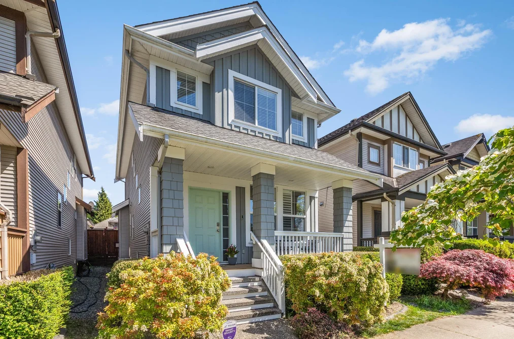 6880 W 190TH STREET, Surrey BC V4N 4P1, Surrey BC — Residential for Sale - Photo 2