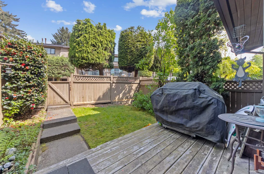 6884 BROMLEY COURT, Burnaby BC V5B 4R4, Burnaby BC — Residential for Sale - Photo 3