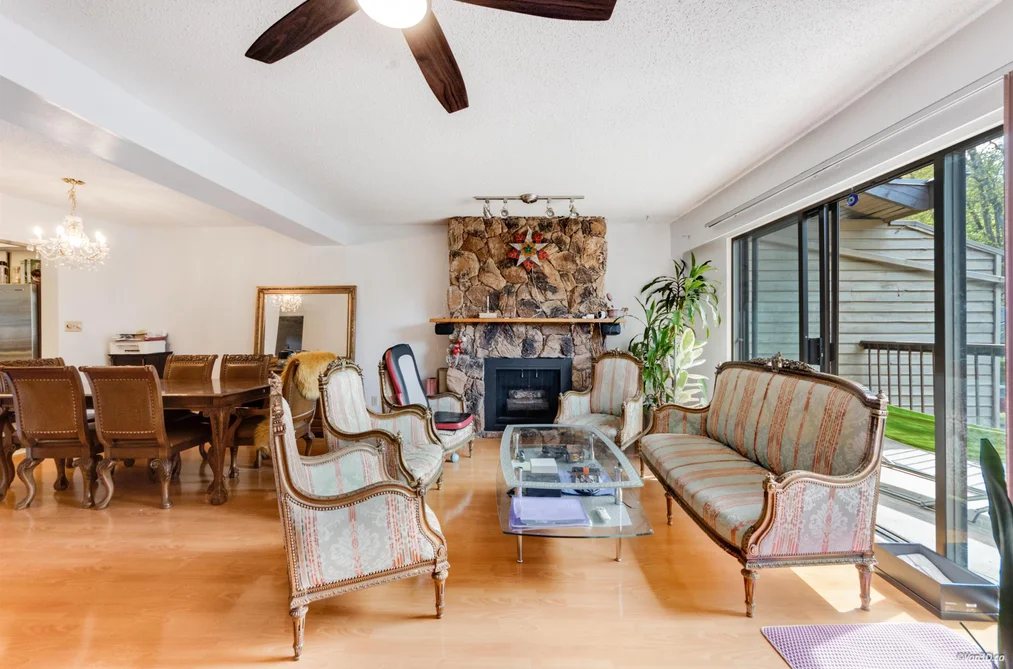 6884 BROMLEY COURT, Burnaby BC V5B 4R4, Burnaby BC — Residential for Sale - Photo 7