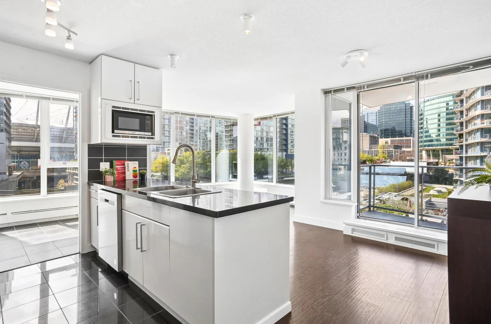 689 ABBOTT STREET, Vancouver BC V6B 0J2, Vancouver BC — Residential for Sale - Photo 4
