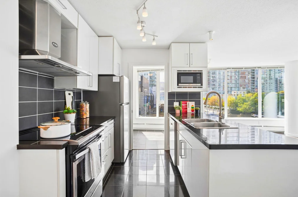 689 ABBOTT STREET, Vancouver BC V6B 0J2, Vancouver BC — Residential for Sale - Photo 5