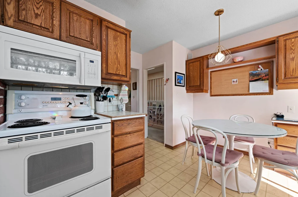 689 POPLAR STREET, Coquitlam BC V3J 3K7, Coquitlam BC — Residential for Sale - Photo 7