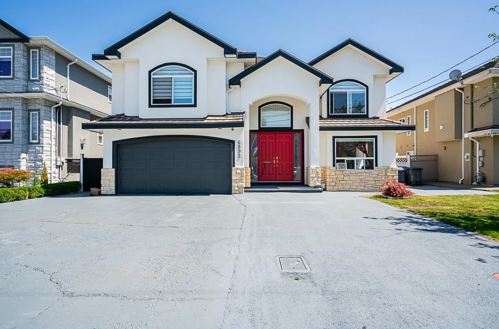 House for sale at 6892 130 Street Surrey British Columbia - MLS: R3136283