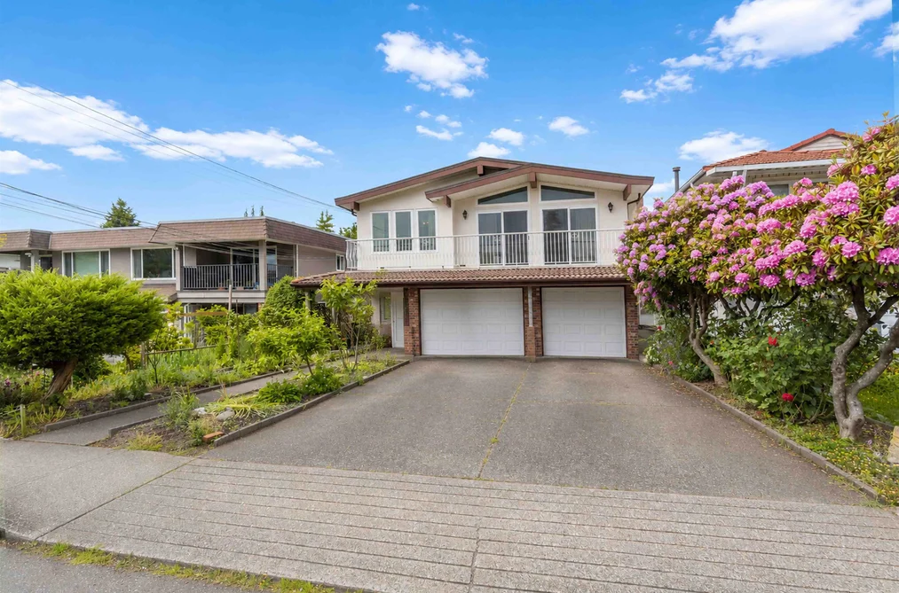House for sale at 6895 Mckay Avenue Burnaby British Columbia - MLS: R3125613