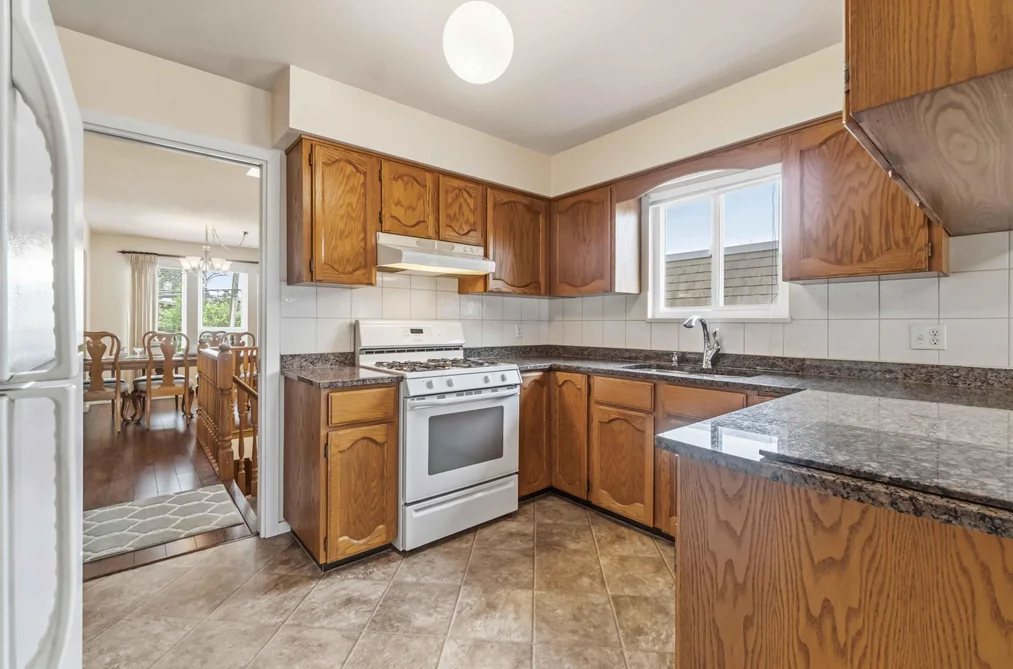 6895 MCKAY AVENUE, Burnaby BC V5J 3R9, Burnaby BC — Residential for Sale - Photo 4