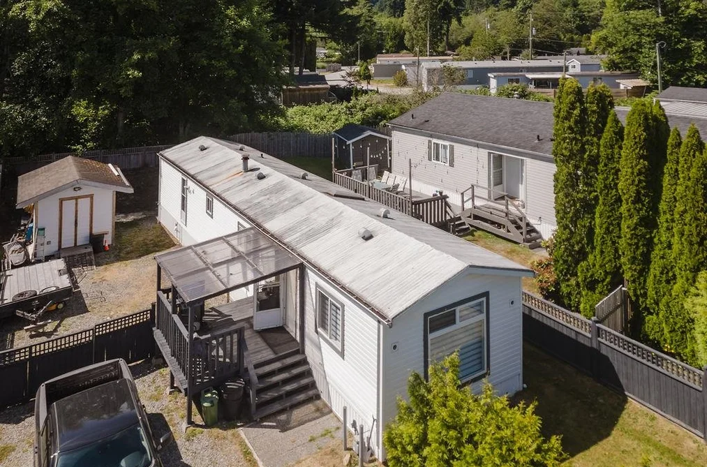Manufactured Home for sale at 69 1413 Sunshine Coast Highway Gibsons British Columbia - MLS: R3082716