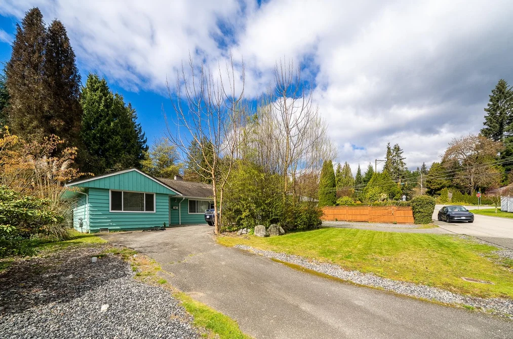 690 BURLEY DRIVE, West Vancouver BC V7T 1Z5, West Vancouver BC — Residential for Sale - Photo 3