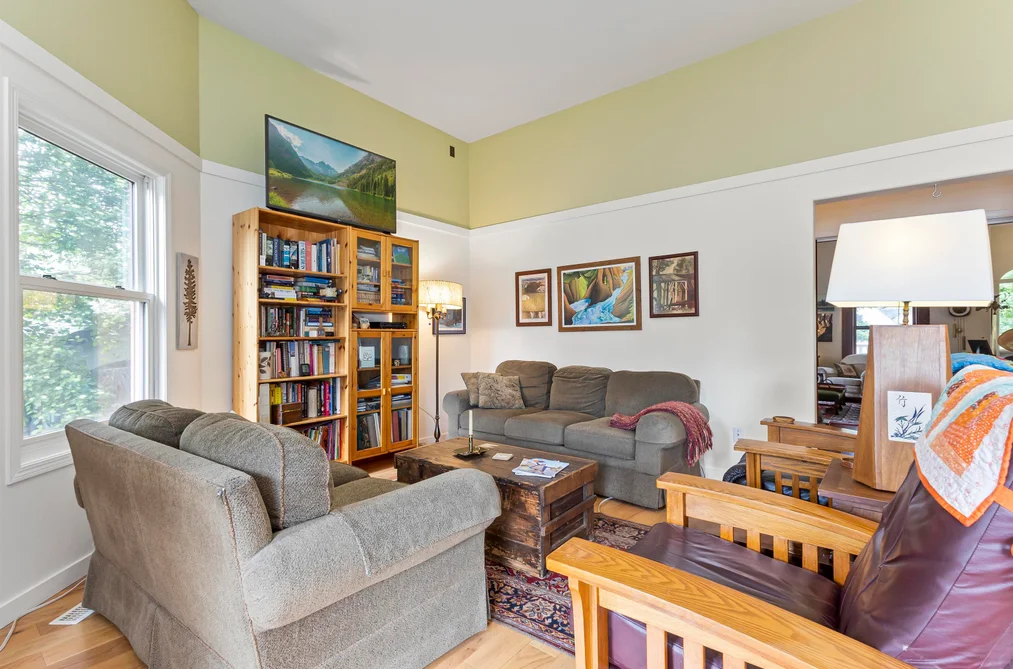 690 FRASER AVENUE, Hope BC V0X 1L0, Hope BC — Residential for Sale - Photo 5