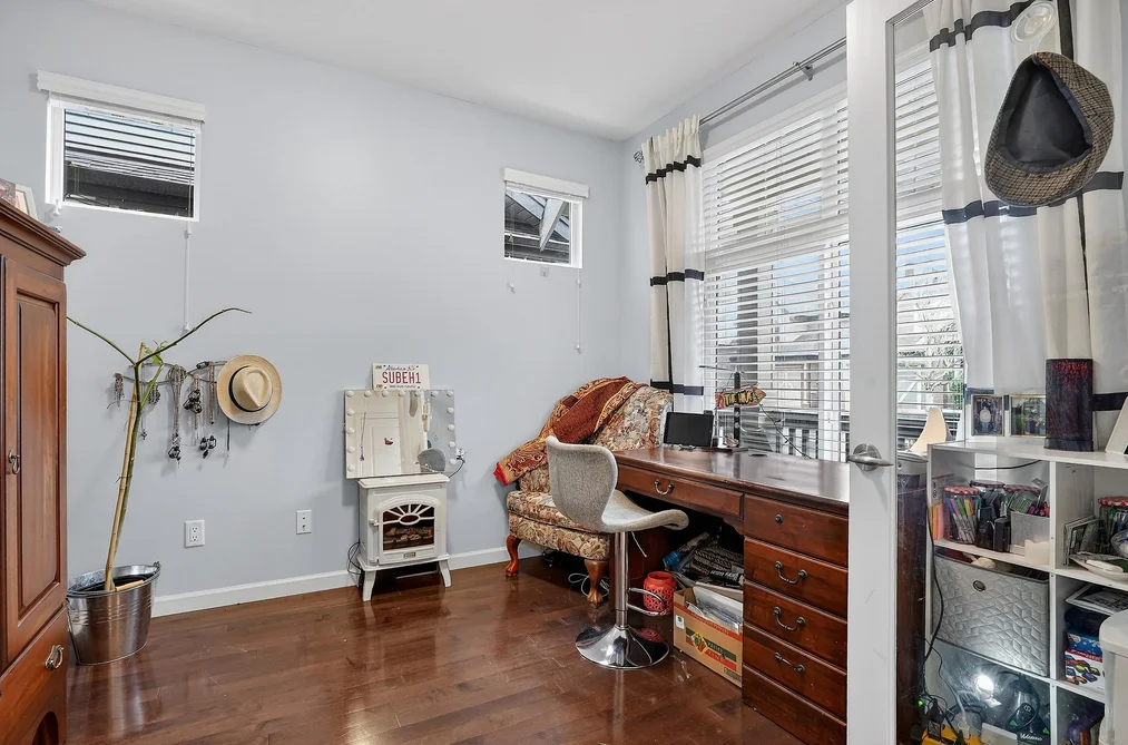 6909 208B STREET, Langley BC V2Y 0G3, Langley BC — Residential for Sale - Photo 3
