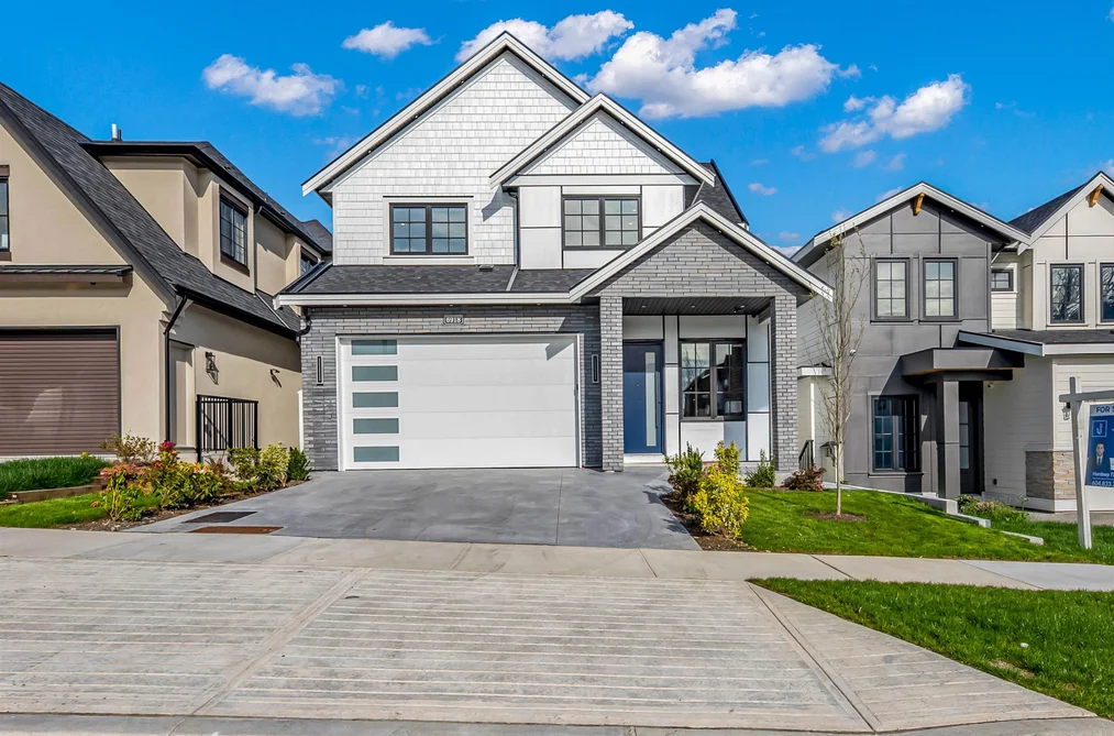 6918 204A STREET, Langley BC V2Y 0W4, Langley BC — Residential for Sale - Photo 3