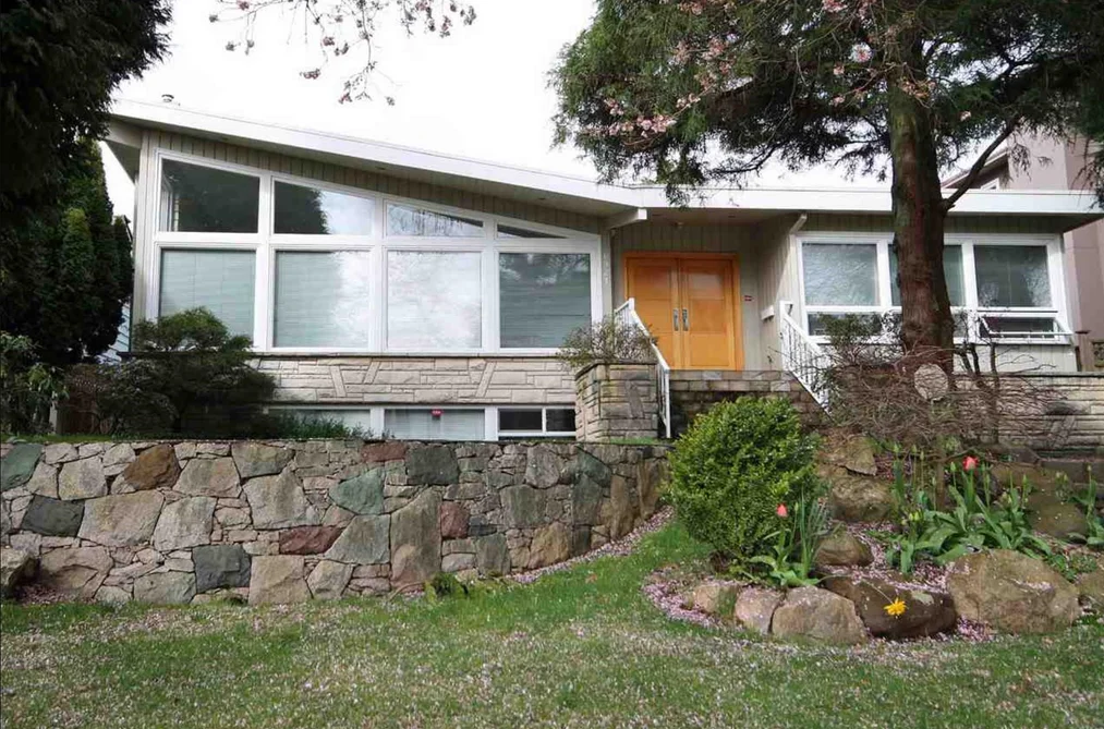 House for sale at 6921 Laurel Street Vancouver British Columbia - MLS: R3096966