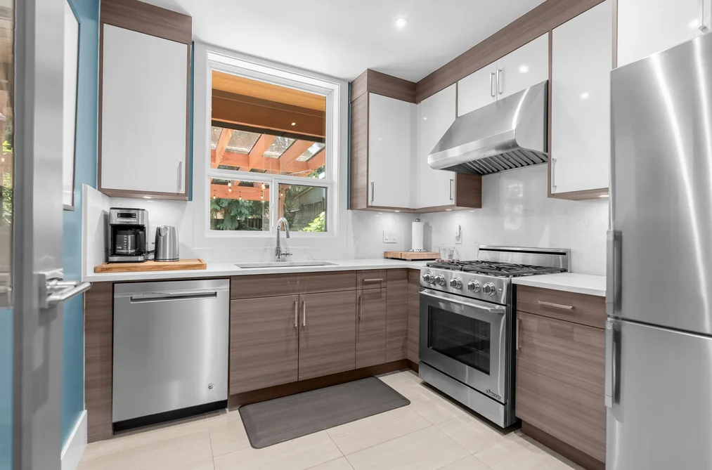 693 E OSBORNE ROAD, North Vancouver BC V7N 1M8, North Vancouver BC — Residential for Sale — Photo 16 of 40