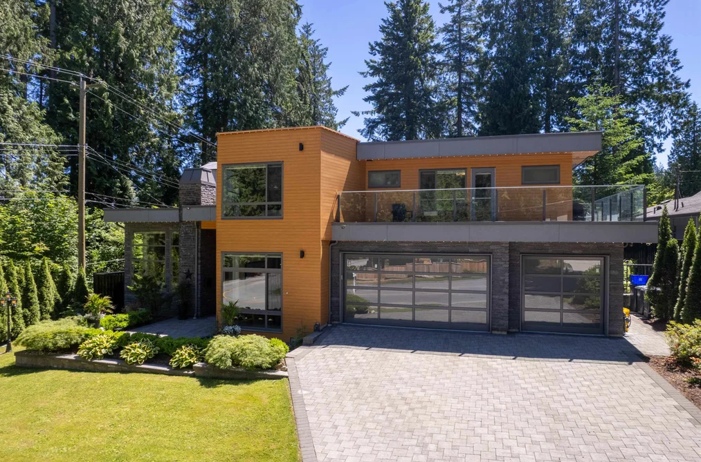 693 E OSBORNE ROAD, North Vancouver BC V7N 1M8, North Vancouver BC — Residential for Sale - Photo 2