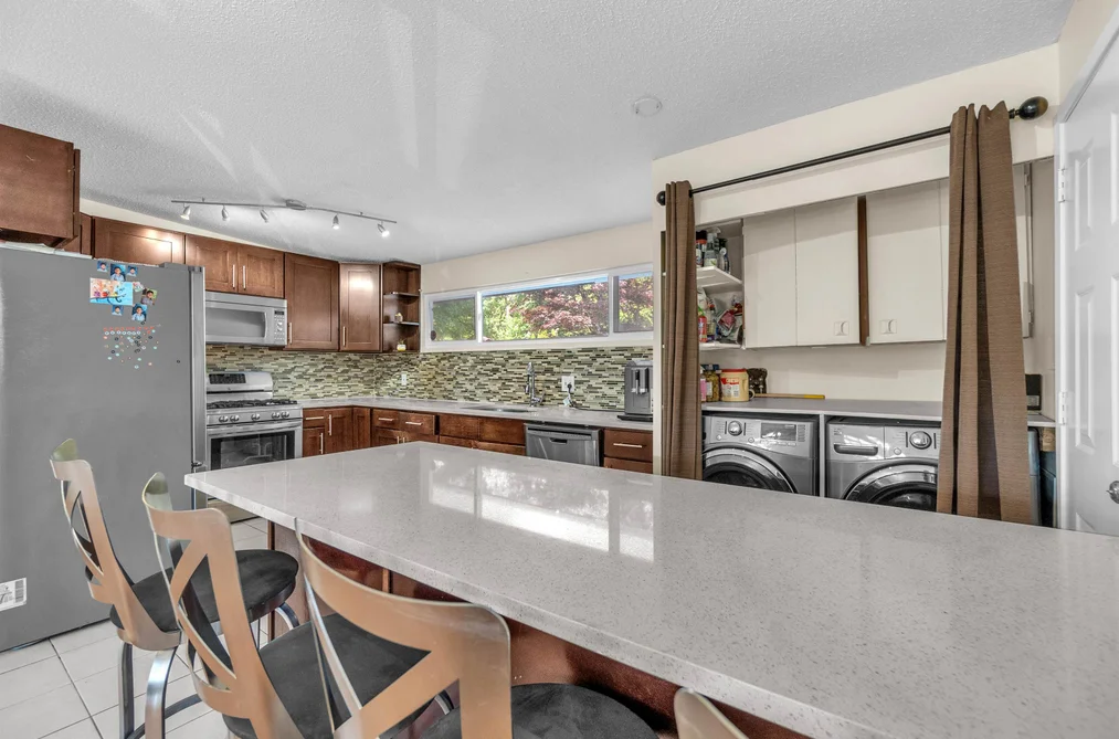 693 PLYMOUTH DRIVE, North Vancouver BC V7H 2H5, North Vancouver BC — Residential for Sale - Photo 6