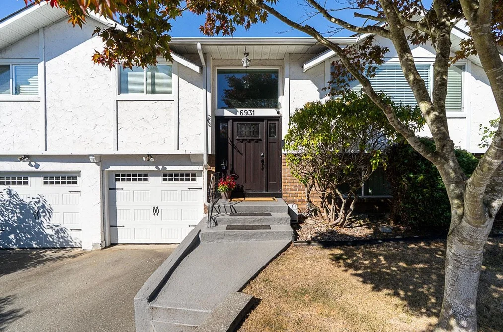 House for sale at 6931 Elk Place Delta British Columbia - MLS: R3169406