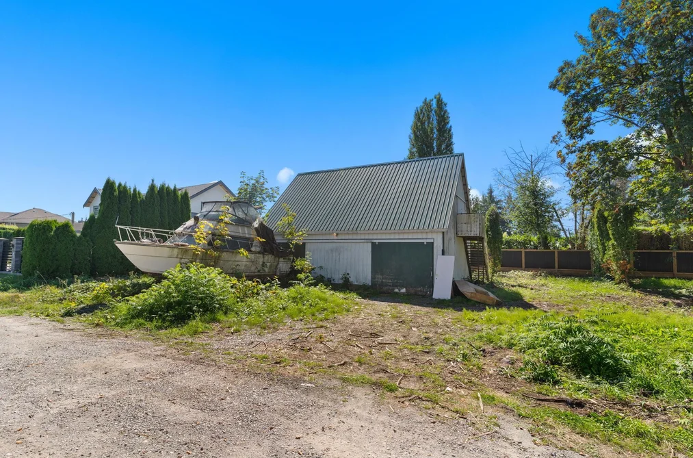 6934 GLOVER ROAD, Langley BC V2Y 1X9, Langley BC — Residential for Sale - Photo 2