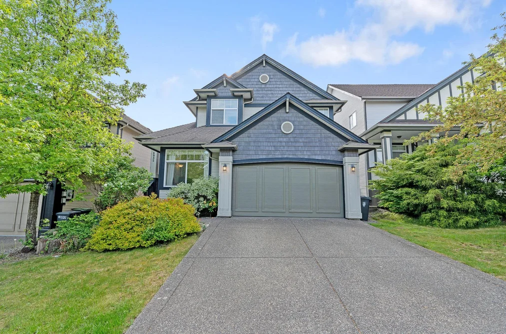 House for sale at 6935 198a Street Langley British Columbia - MLS: R3117072