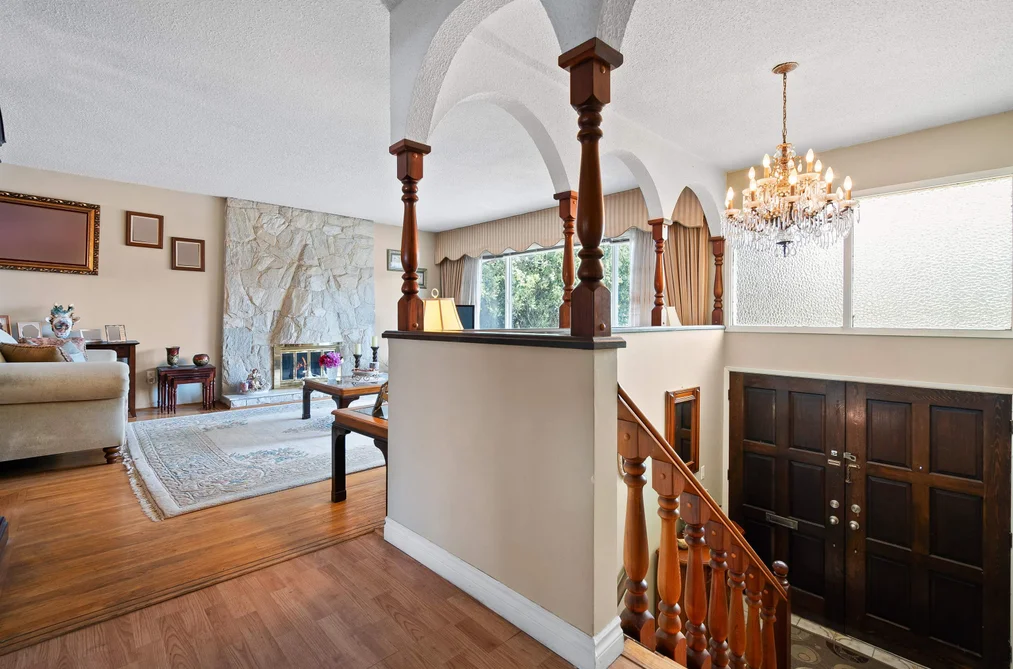 6949 JUBILEE AVENUE, Burnaby BC V5J 4B4, Burnaby BC — Residential for Sale - Photo 4