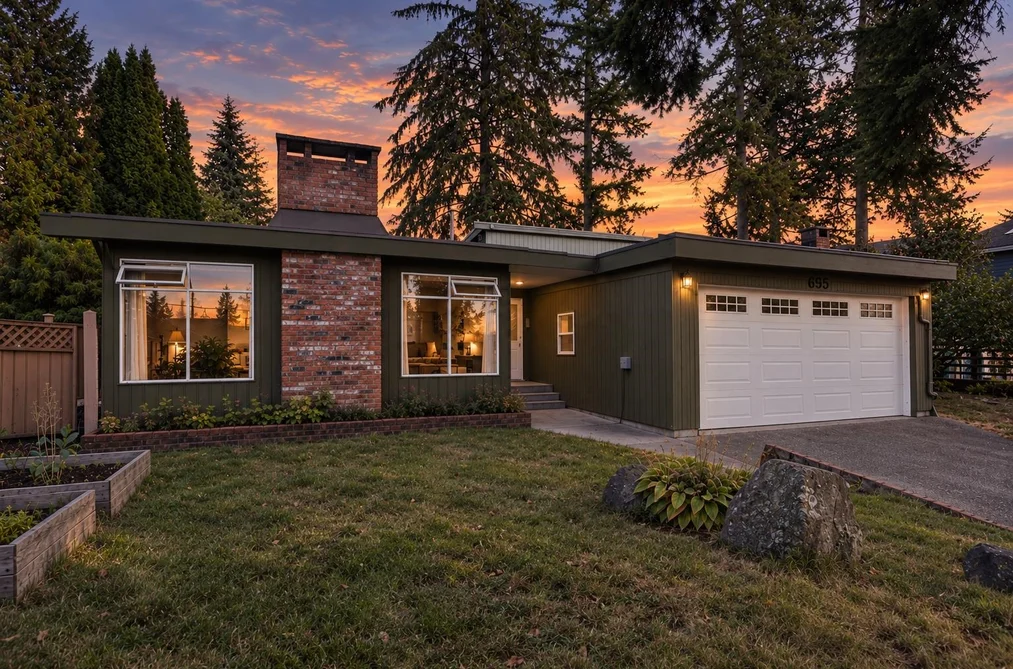 695 Macintosh St, Coquitlam, BC - MLS: R3172630
