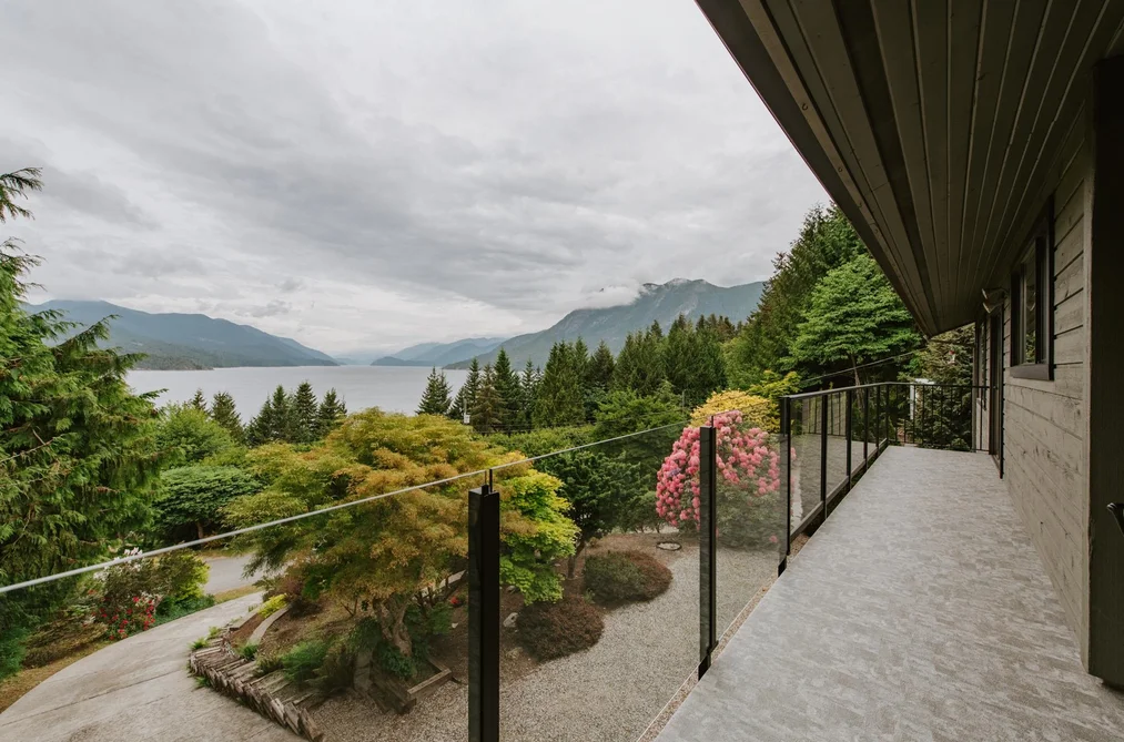 House for sale at 6950 Porpoise Drive Sechelt British Columbia - MLS: R3124084