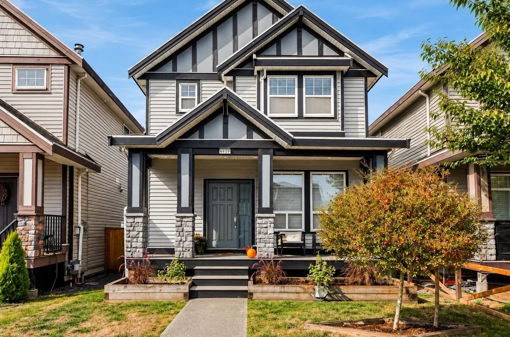 House for sale at 6959 192 Street Surrey British Columbia - MLS: R3168144