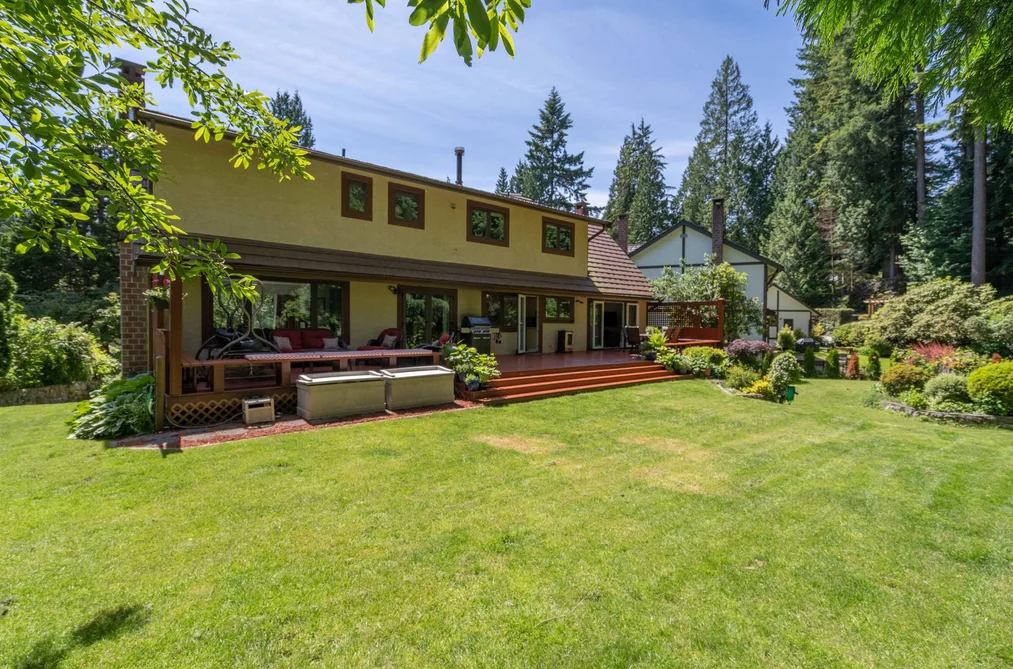 696 Wellington Pl, North Vancouver, BC - MLS: R3178556