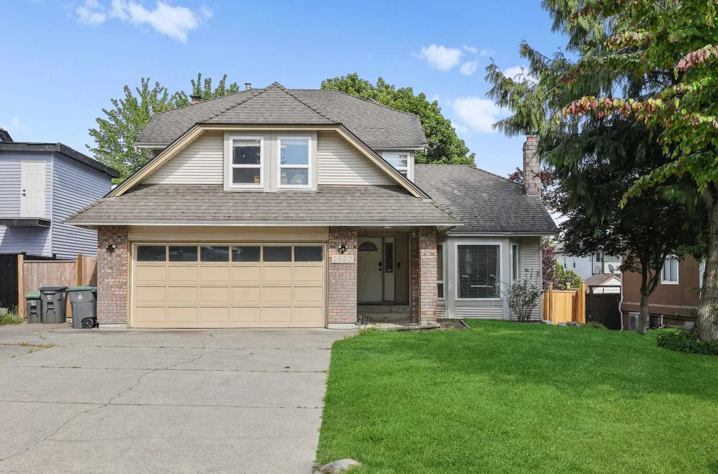 House for sale at 6960 143a Street Surrey British Columbia - MLS: R3130821