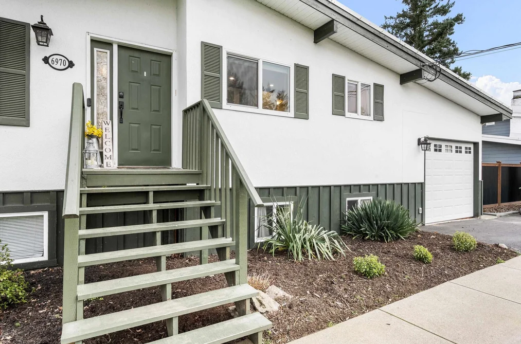 6970 CENTENNIAL DRIVE, Chilliwack BC V2R 1J7, Chilliwack BC — Residential for Sale - Photo 3