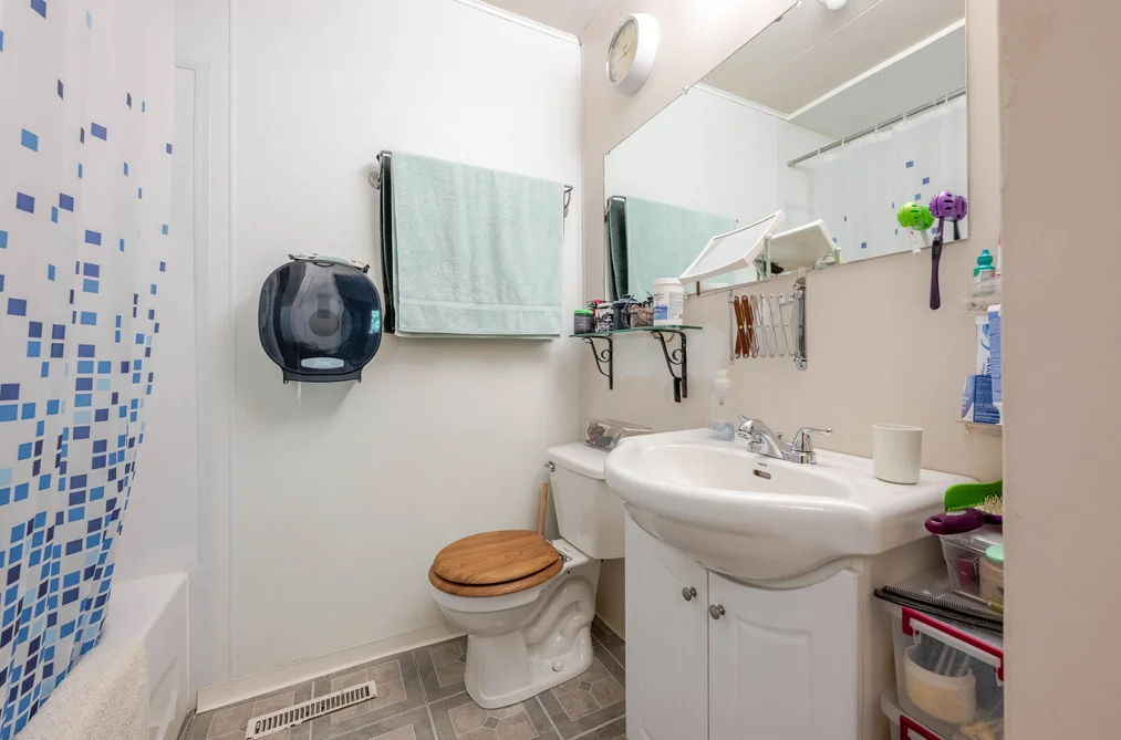 6976 GLOVER ROAD, Langley, BC — Residential for Sale — Photo 15 of 40