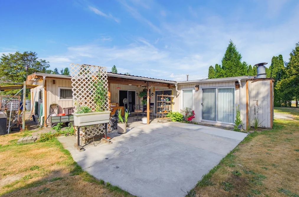 6976 GLOVER ROAD, Langley, BC — Residential for Sale — Photo 34 of 40
