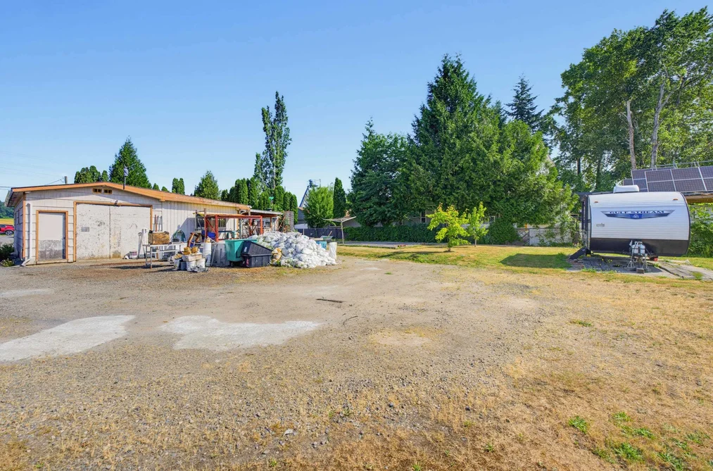 6976 GLOVER ROAD, Langley, BC — Residential for Sale — Photo 39 of 40
