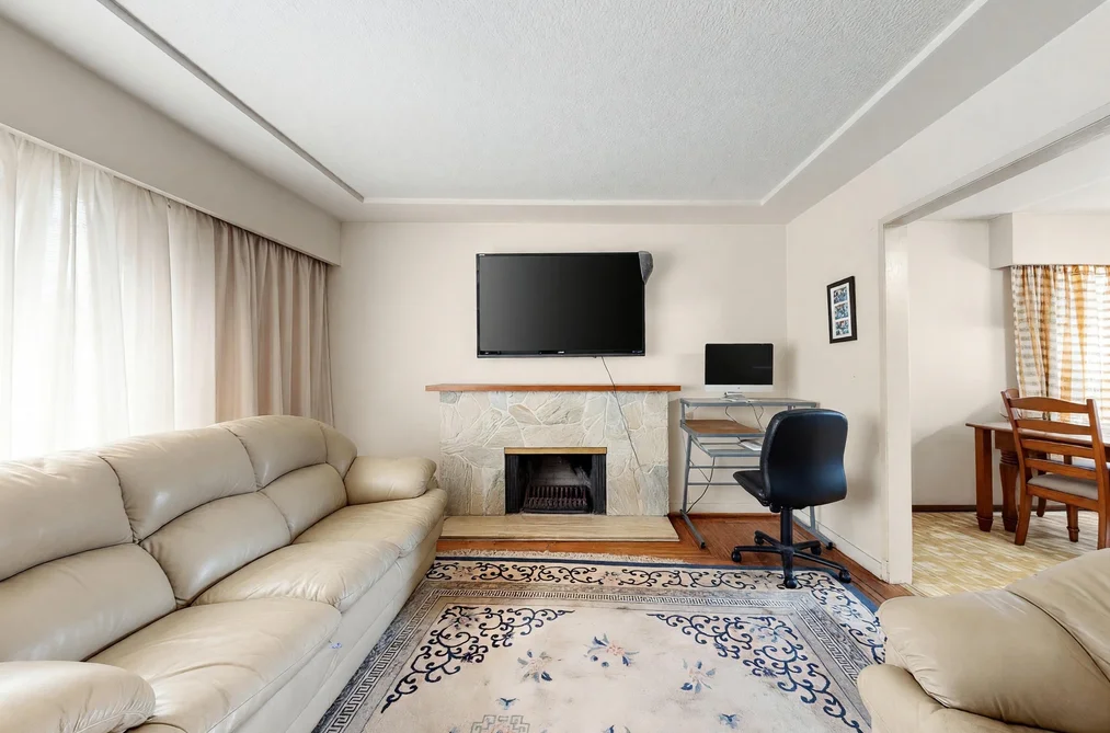 6987 BALMORAL STREET, Vancouver BC V5P 3P8, Vancouver BC — Residential for Sale — Photo 2 of 40