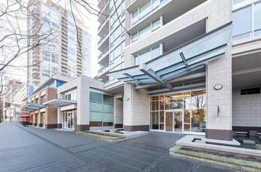 2968 Glen Dr Unit 6xx, Coquitlam, BC - MLS: R3172123