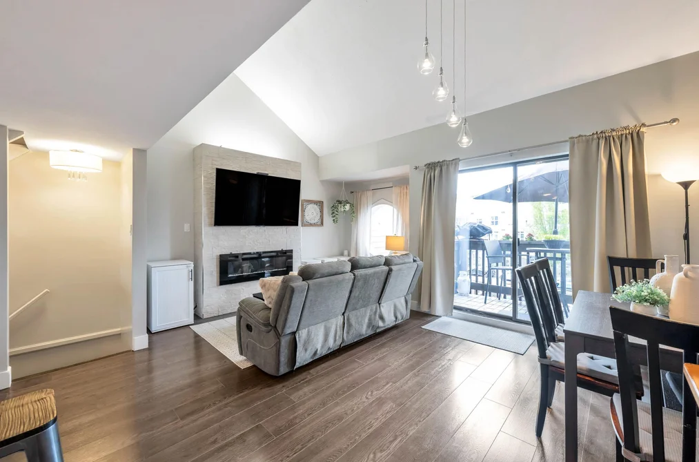 7 20229 FRASER HIGHWAY, Langley BC V3A 4E7, Langley BC — Residential for Sale — Photo 8 of 37