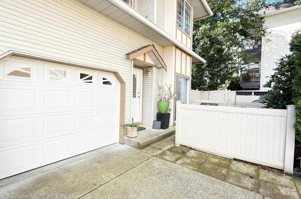 7 21409 NE DEWDNEY TRUNK ROAD, Maple Ridge BC V2X 3G5, Maple Ridge BC — Residential for Sale - Photo 2