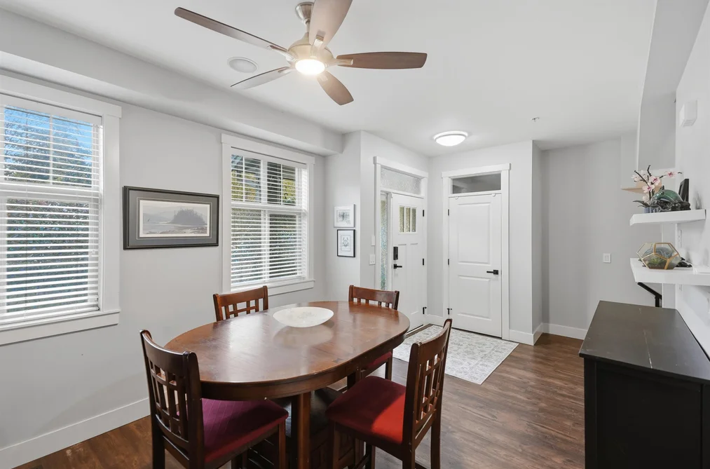 7-35298 Marshall Road, Abbotsford, BC - Townhouse for Sale - Photo 16 of 40 7-35298 Marshall Road, Abbotsford, BC - Townhouse for Sale - Photo 16 of 40
