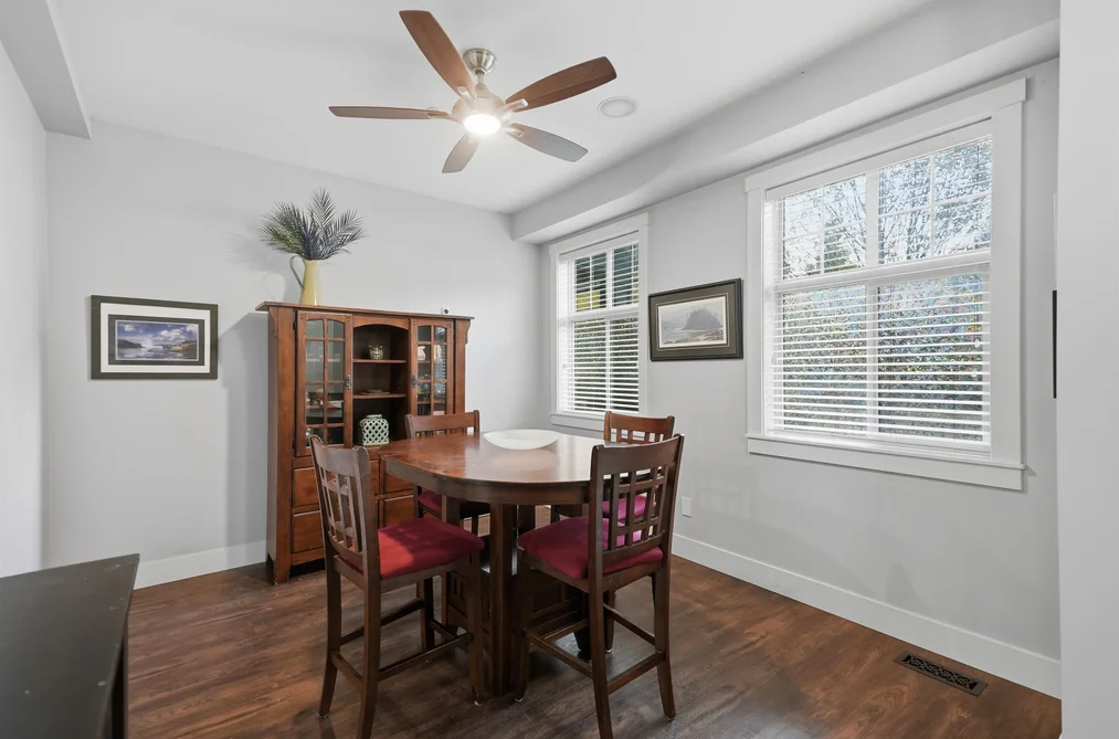 7-35298 Marshall Road, Abbotsford, BC - Townhouse for Sale - Photo 19 of 40 7-35298 Marshall Road, Abbotsford, BC - Townhouse for Sale - Photo 19 of 40