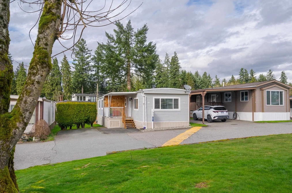 Manufactured Home for sale at 7 4426 232 Street Langley British Columbia - MLS: R3102087