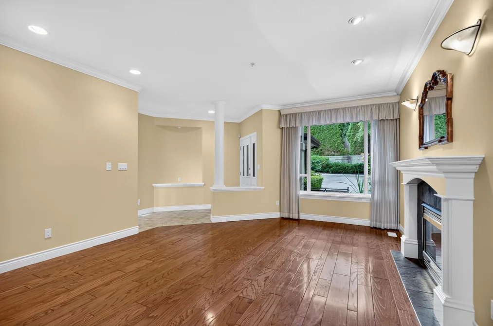 7 688 CITADEL DRIVE, Port Coquitlam, BC — Residential for Sale — Photo 11 of 36