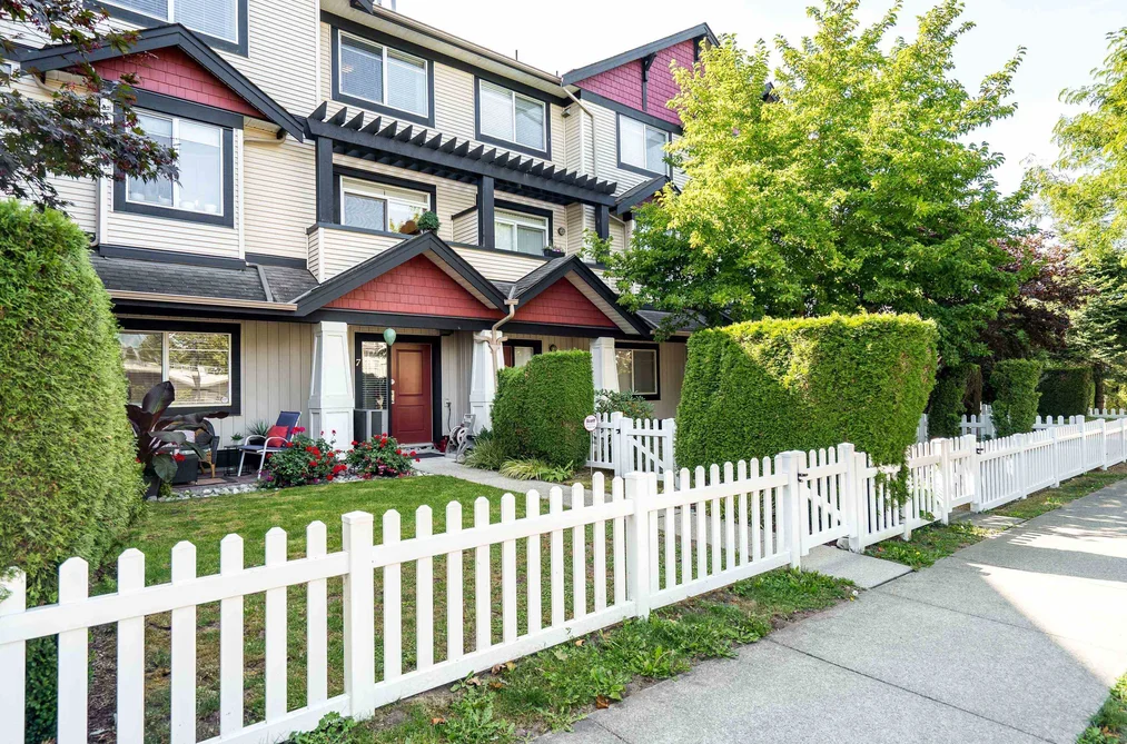 Townhouse for sale at 7 7168 179 Street Surrey British Columbia - MLS: R3165050