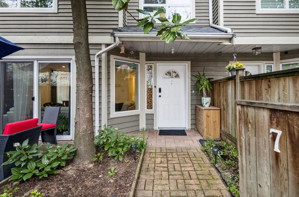 7 848 W 16TH STREET, North Vancouver BC V7P 1R3, North Vancouver BC — Residential for Sale - Photo 3