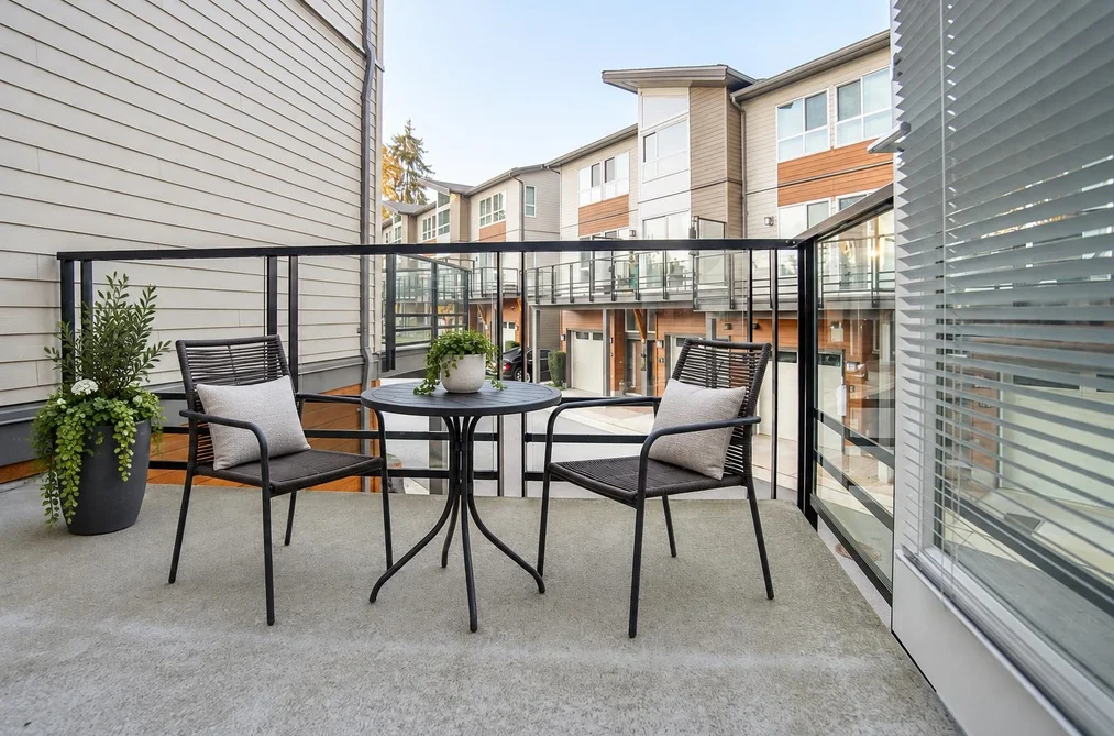 7-909 Clarke Road, Port Moody, BC - Townhouse for Sale - Photo 9 of 13 7-909 Clarke Road, Port Moody, BC - Townhouse for Sale - Photo 9 of 13