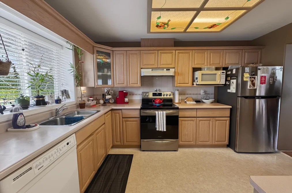 70 34250 HAZELWOOD AVENUE, Abbotsford BC V2S 7L4, Abbotsford BC — Residential for Sale - Photo 2