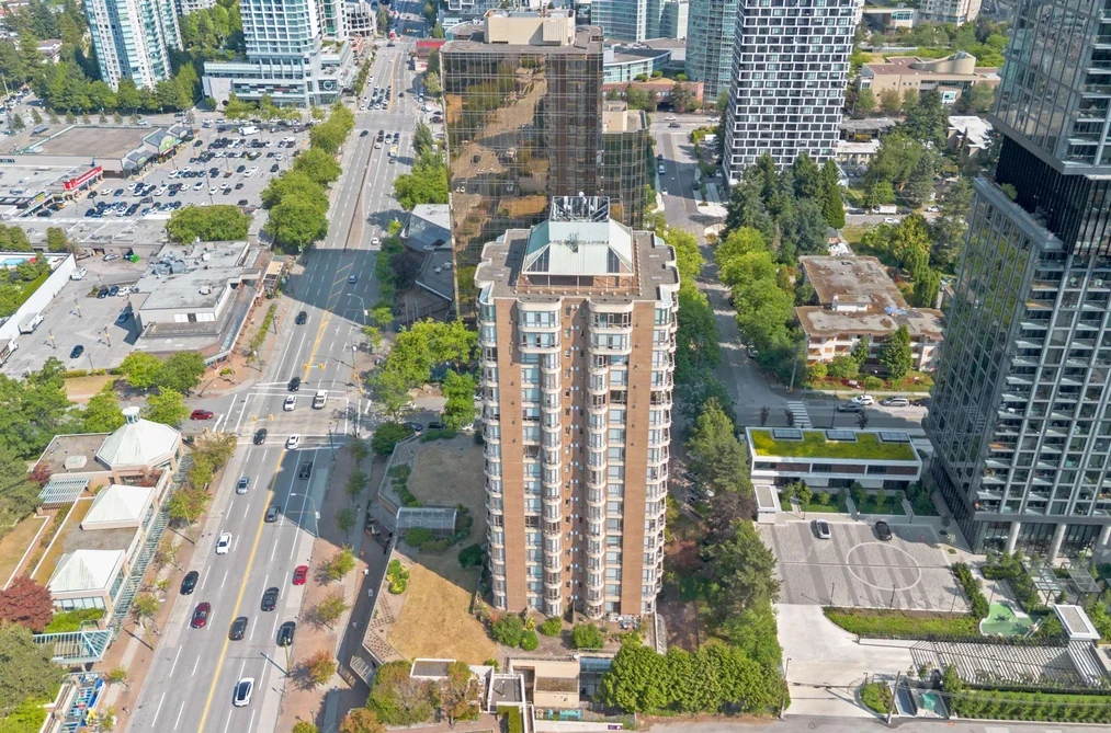 700 5967 WILSON AVENUE, Burnaby, BC — Residential for Sale — Photo 36 of 40