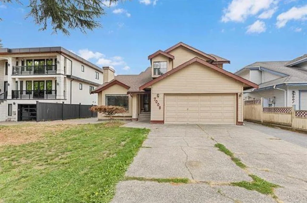 House for sale at 7008 129a Street Surrey British Columbia - MLS: R3102690