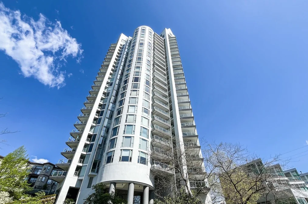 701 120 W 2ND STREET, North Vancouver BC V7M 1C3, North Vancouver BC — Residential for Sale - Photo 2