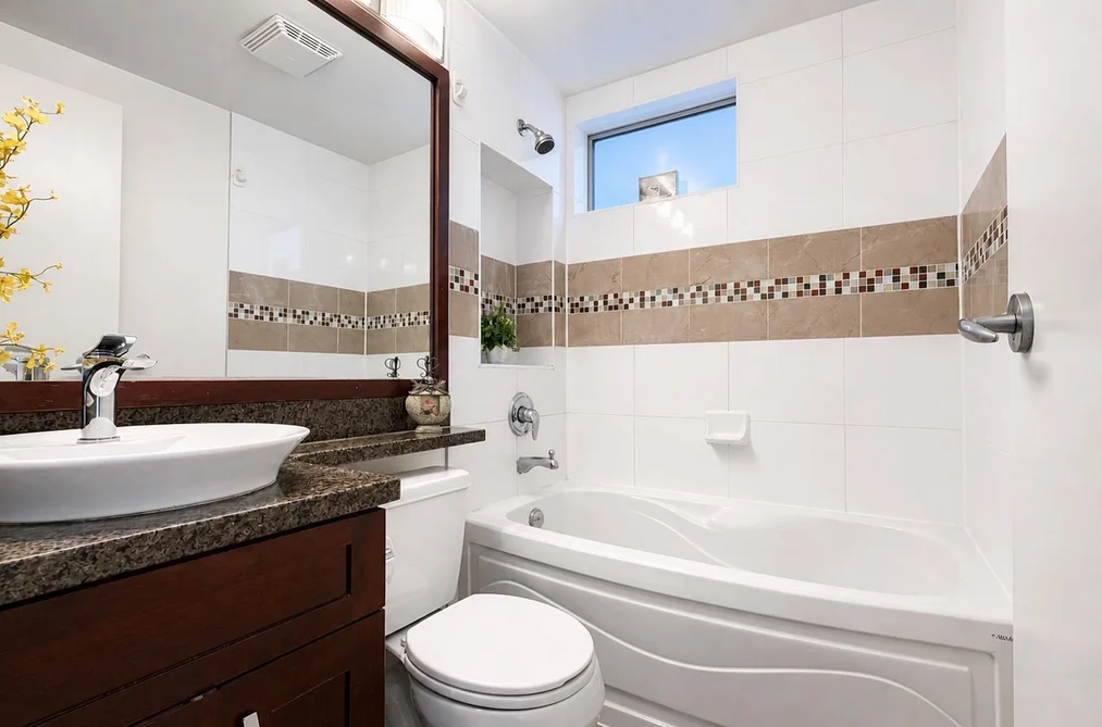 701 1228 W HASTINGS STREET, Vancouver BC V6E 4S6, Vancouver BC — Residential for Sale — Photo 11 of 22